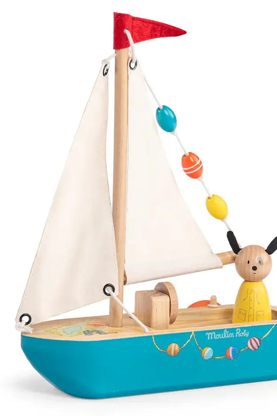 La Grande Famille wooden sail boat