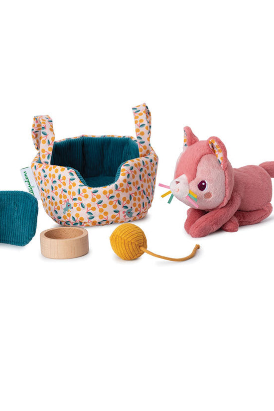 Jeanne Cat with Basket